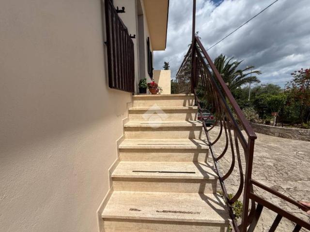 Villa Indipendente in vendita a Puglia, Brindisi