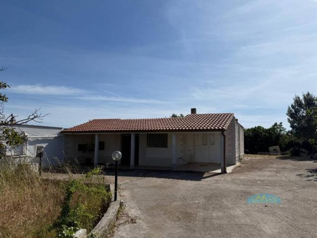 Villa Indipendente in vendita a Puglia, Brindisi