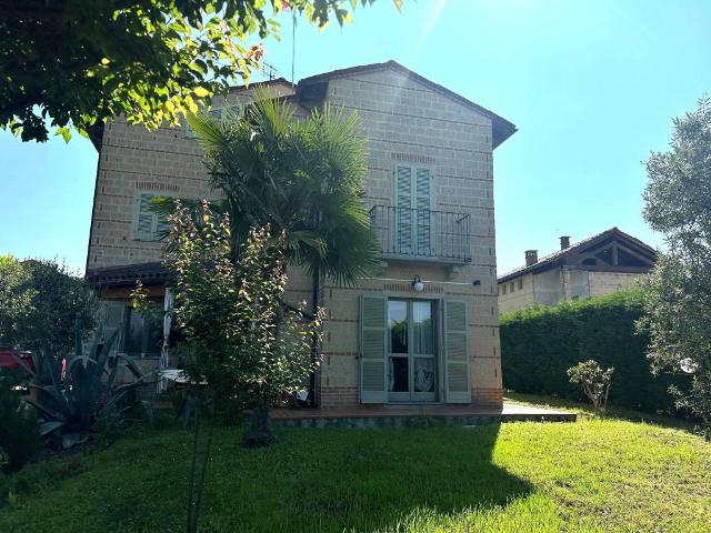 Villa Indipendente in vendita a Piemonte, Alessandria
