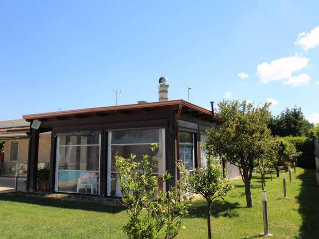 Villa Indipendente in vendita a Puglia, Bari