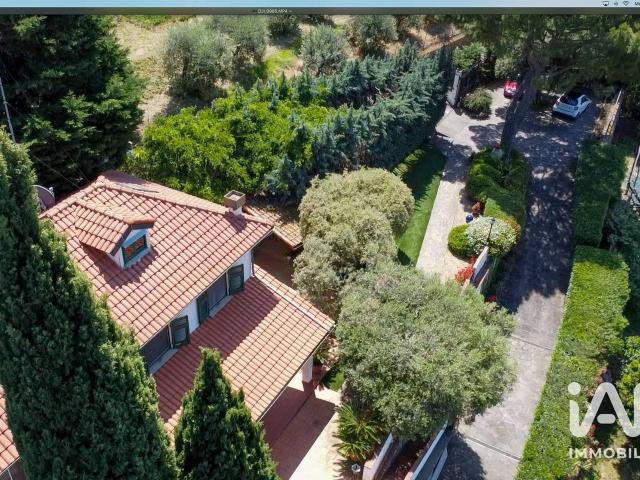Villa Indipendente in vendita a Piani di Celle, Celle Ligure