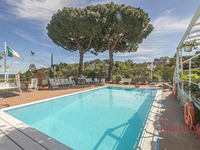Villa Indipendente in vendita a Celle Ligure, Liguria