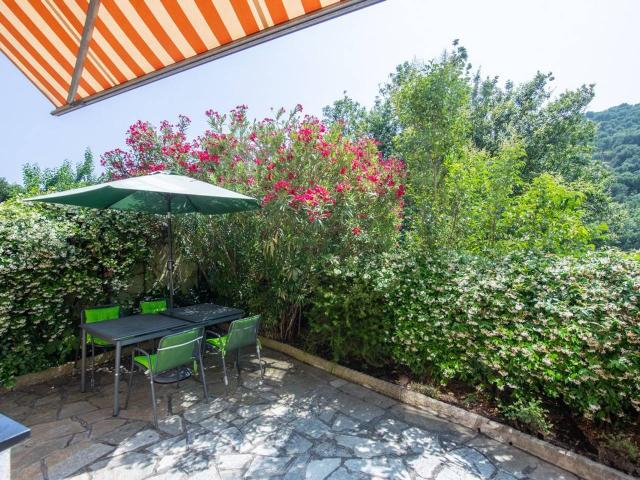 Villa Indipendente in vendita a Piani di Celle, Celle Ligure