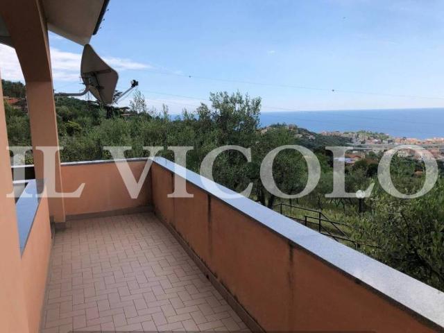 Villa Indipendente in vendita a Ferrari, Celle Ligure