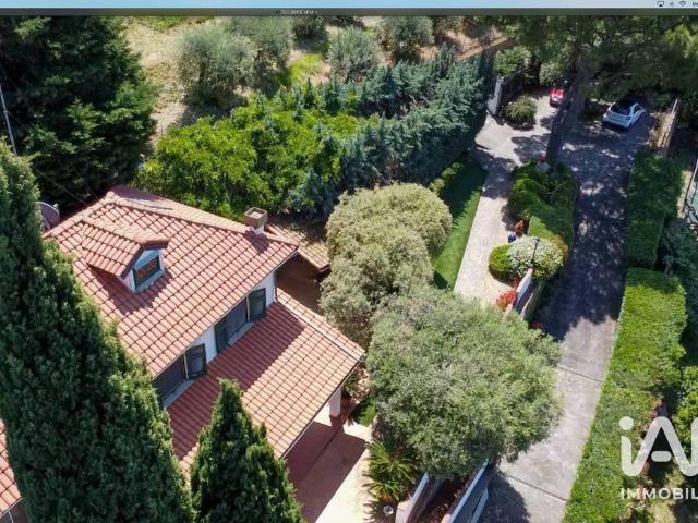Villa Indipendente in vendita a Piani di Celle, Celle Ligure