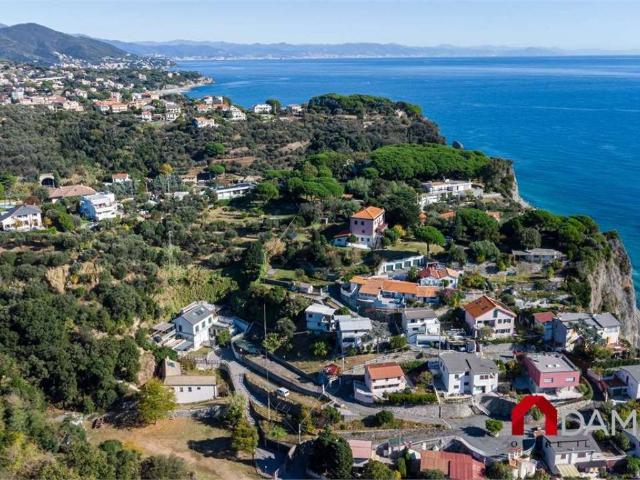 Villa Indipendente in vendita a Celle Ligure, Liguria