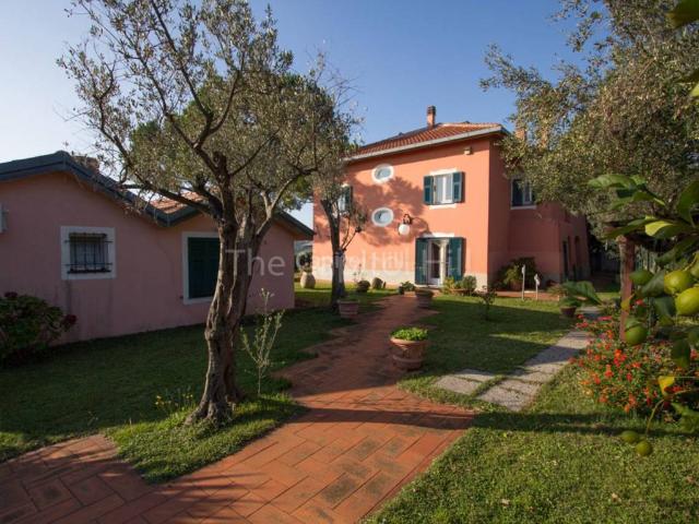 Villa Indipendente in vendita a Terrenin, Celle Ligure