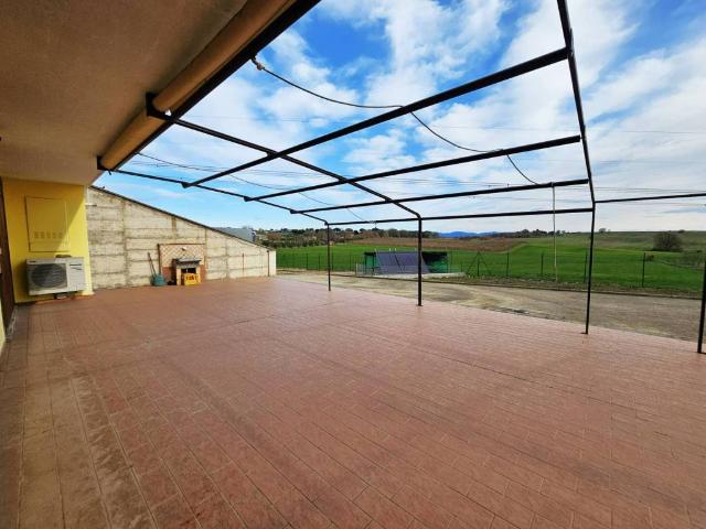 Villa Indipendente in vendita a Viterbo, Lazio