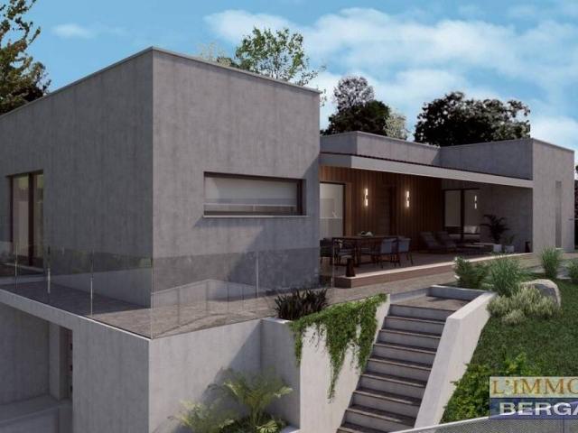 Villa Indipendente in vendita a Cenate Sopra, Lombardia