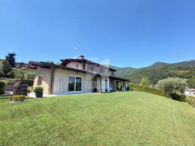 Villa Indipendente in vendita a Casco, Cenate Sopra