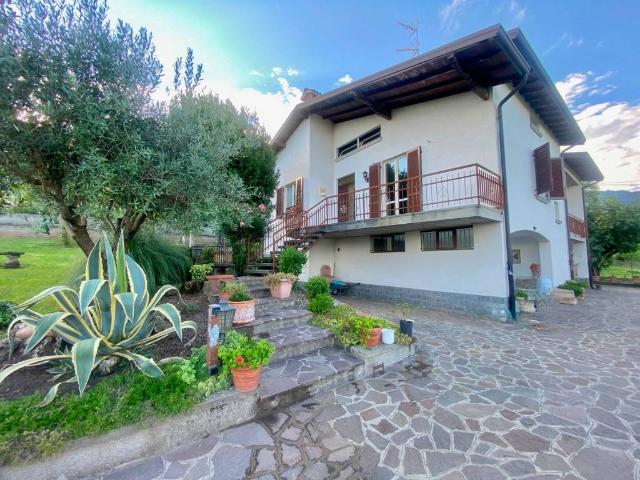 Villa Indipendente in vendita a Fornace, Cenate Sotto