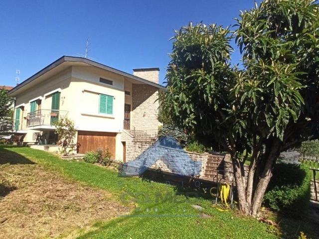 Villa Indipendente in vendita a Cenate Sotto, Lombardia