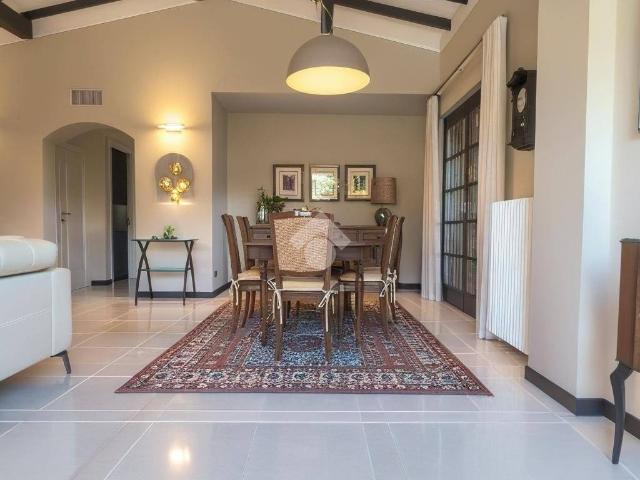 Villa Indipendente in vendita a Cenate Sotto, Lombardia