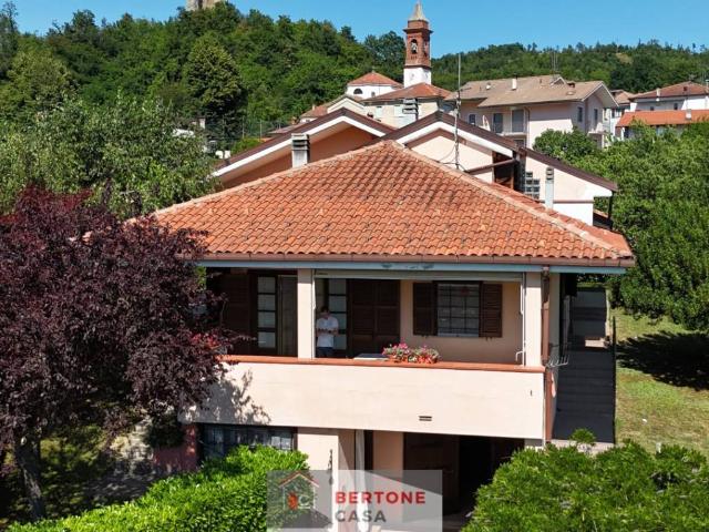 Villa Indipendente in vendita a Cengio, Liguria