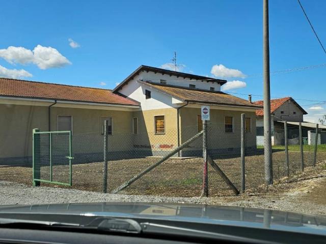 Villa Indipendente in vendita a Piemonte, Cuneo