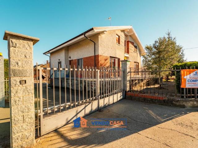 Villa Indipendente in vendita a Piemonte, Cuneo