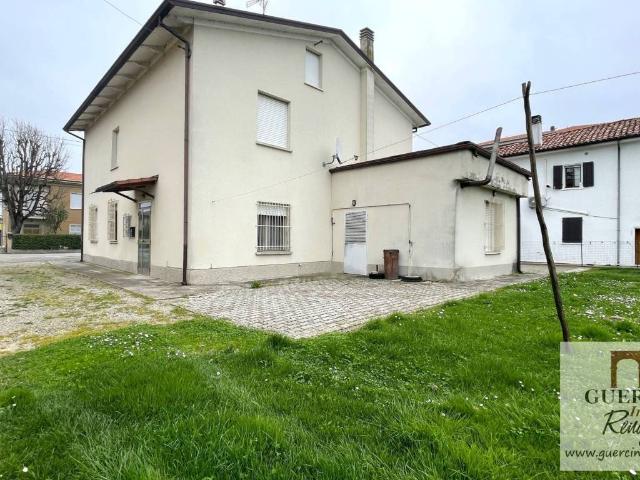 Villa Indipendente in vendita a Unione Alto Ferrarese, Cento