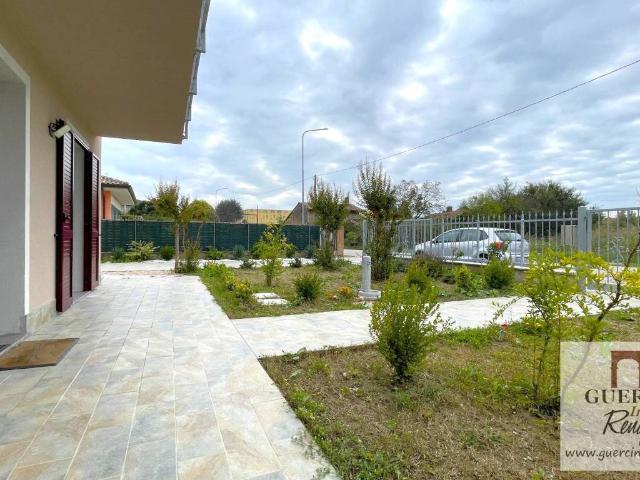 Villa Indipendente in vendita a Unione Alto Ferrarese, Cento
