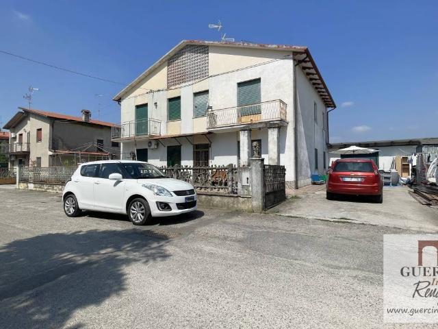 Villa Indipendente in vendita a Unione Alto Ferrarese, Cento