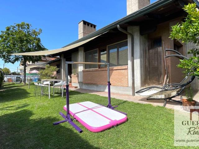 Villa Indipendente in vendita a Unione Alto Ferrarese, Cento