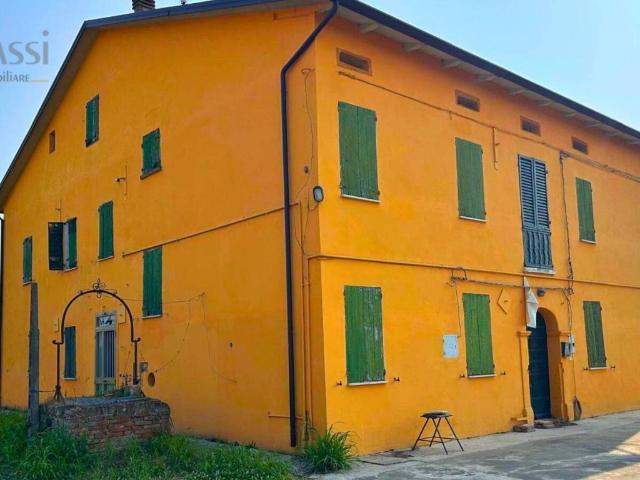 Villa Indipendente in vendita a Unione Alto Ferrarese, Cento