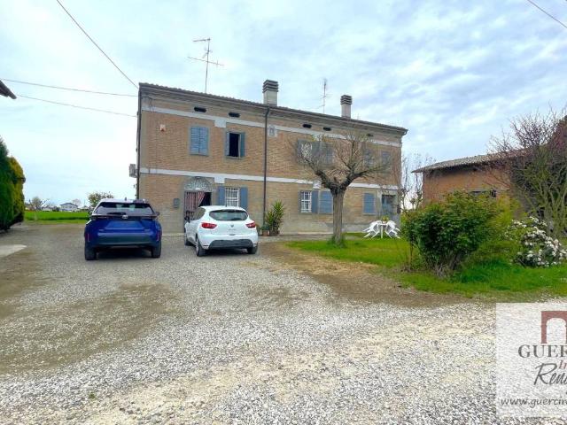 Villa Indipendente in vendita a Unione Alto Ferrarese, Cento