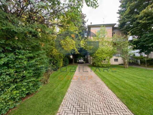Villa Indipendente in vendita a Unione Alto Ferrarese, Cento