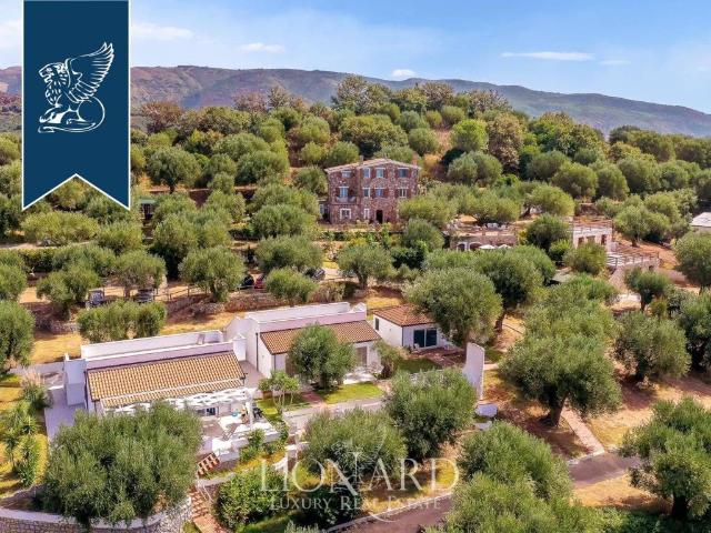 Villa Indipendente in vendita a Centola, Campania