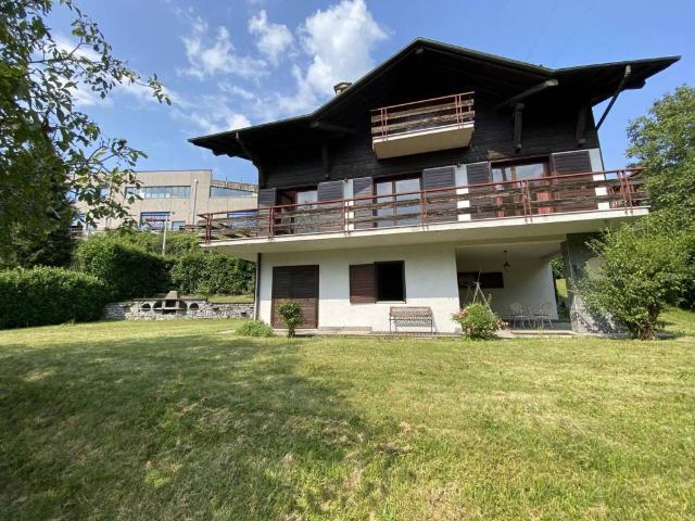 Villa Indipendente in vendita a Centro Valle Intelvi, Castiglione D'intelvi