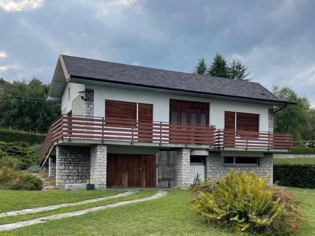 Villa Indipendente in vendita a Surcà, San Fedele Intelvi