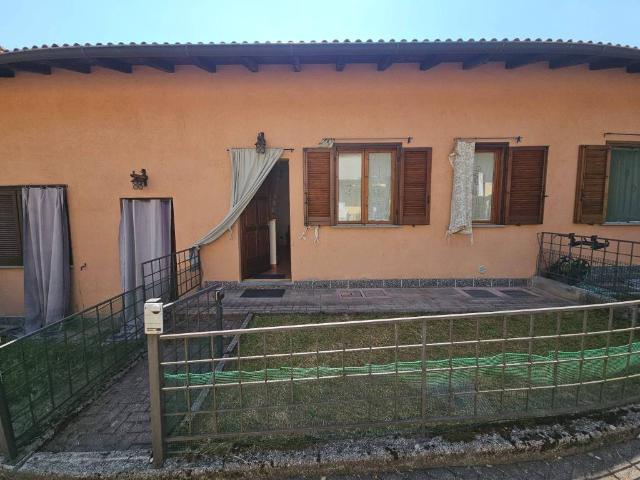 Villa Indipendente in vendita a Montronio, Castiglione d'Intelvi