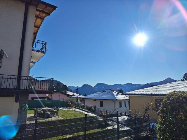 Villa Indipendente in vendita a Centro Valle Intelvi, Casasco D'intelvi