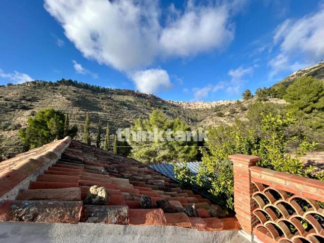 Villa Indipendente in vendita a Centuripe, Sicilia