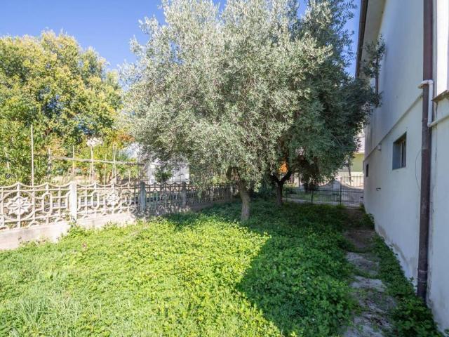 Villa Indipendente in vendita a Ripattoni Vecchio, Cepagatti