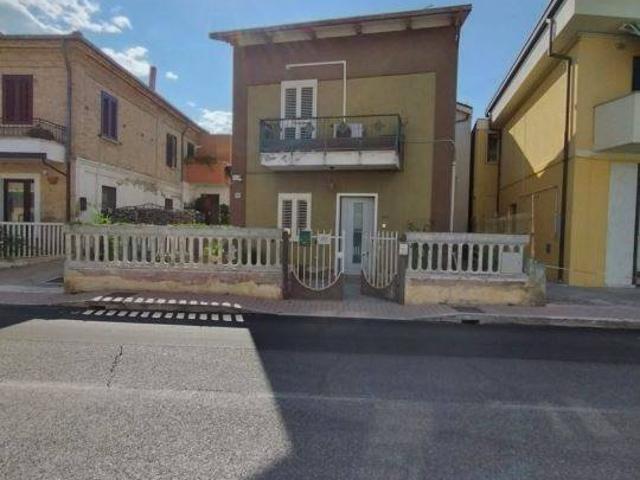 Villa Indipendente in vendita a Villanova, Cepagatti