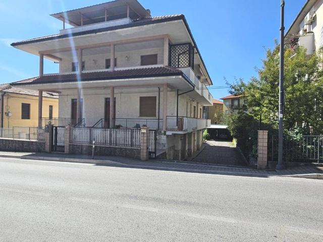 Villa Indipendente in vendita a Cepagatti, Abruzzo