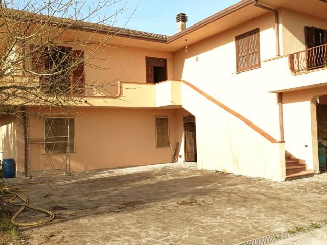 Villa Indipendente in vendita a Ceprano, Lazio