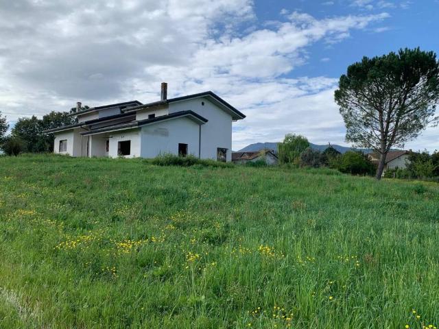 Villa Indipendente in vendita a Ceprano, Lazio