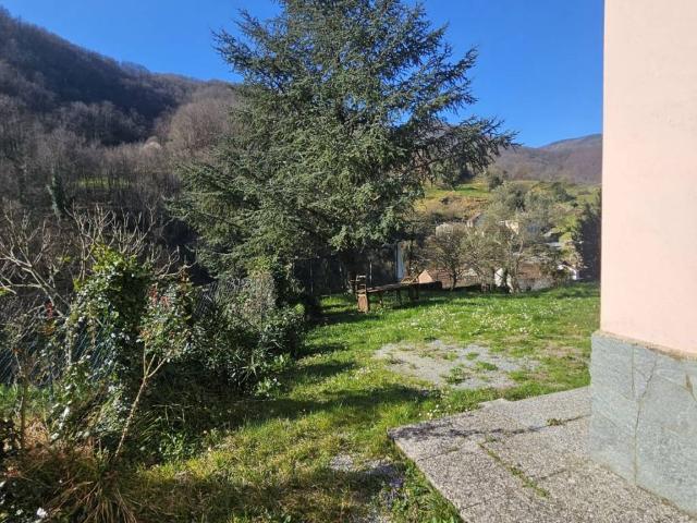 Villa Indipendente in vendita a Ceranesi, Liguria