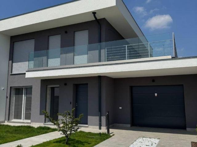 Villa Indipendente in vendita a San Rocco, Ceranova