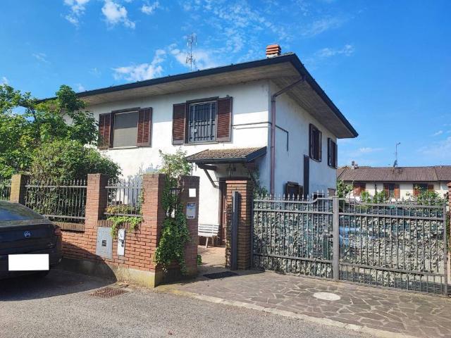 Villa Indipendente in vendita a San Rocco, Ceranova
