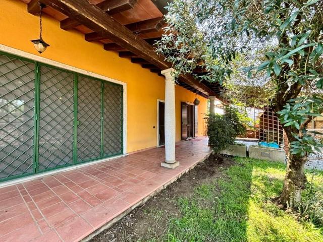 Villa Indipendente in vendita a San Rocco, Ceranova