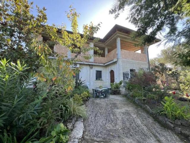 Villa Indipendente in vendita a Ceraso, Campania