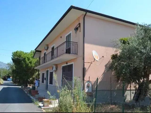 Villa Indipendente in vendita a Calabria, Cosenza