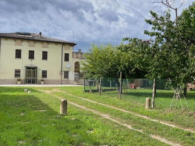 Villa Indipendente in vendita a Cerea, Veneto