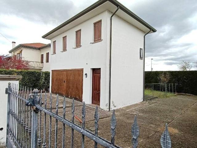 Villa Indipendente in vendita a Ceregnano, Veneto