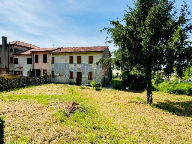 Villa Indipendente in vendita a Ceregnano, Veneto