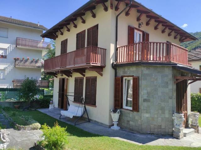 Villa Indipendente in vendita a Unione Montana di Comuni delle Valli di Lanzo, Ceronda e Casternone, Piemonte