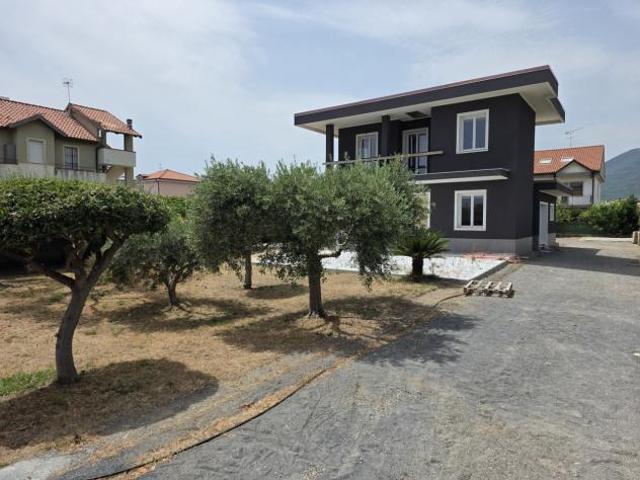 Villa Indipendente in vendita a Ceriale, Liguria