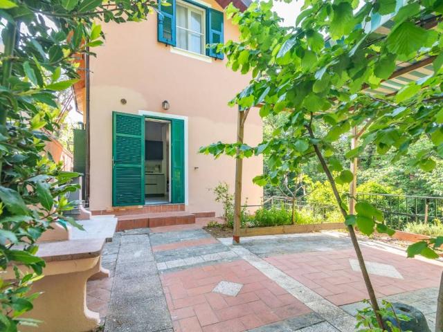 Villa Indipendente in vendita a Ceriale, Liguria